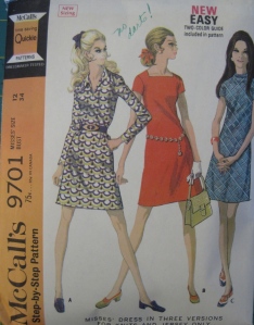 The former owner of this pattern has written on it "No Darts!" I like that about this pattern too. It was published in 1969 one of my favorite years in fashion. 